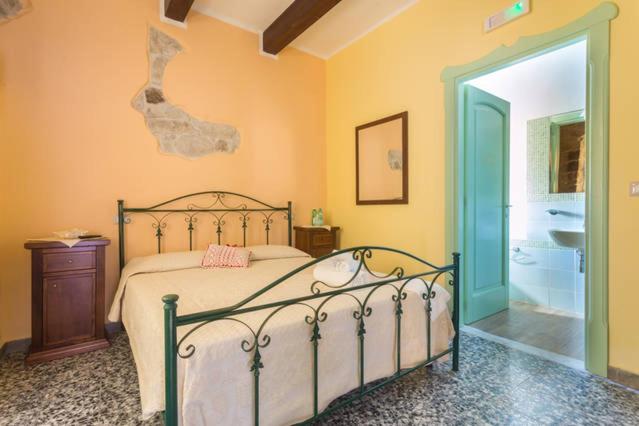 חדר אקונומי, Madalen Guest House