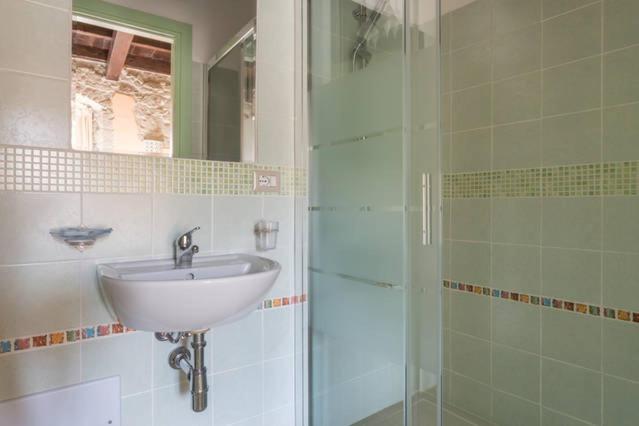 חדר סטנדרט עם מרפסת, Madalen Guest House