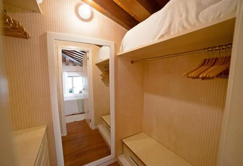 اتاق لوکس, Mini Suite Deluxe Isola Di Mezzo