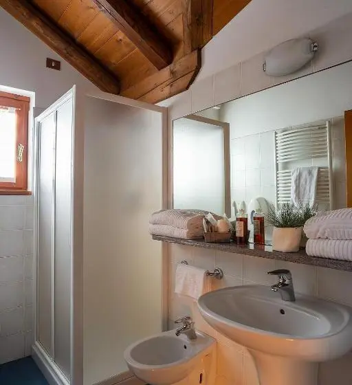 １階の１ベッドルームアパートメント, Residence Monterosa