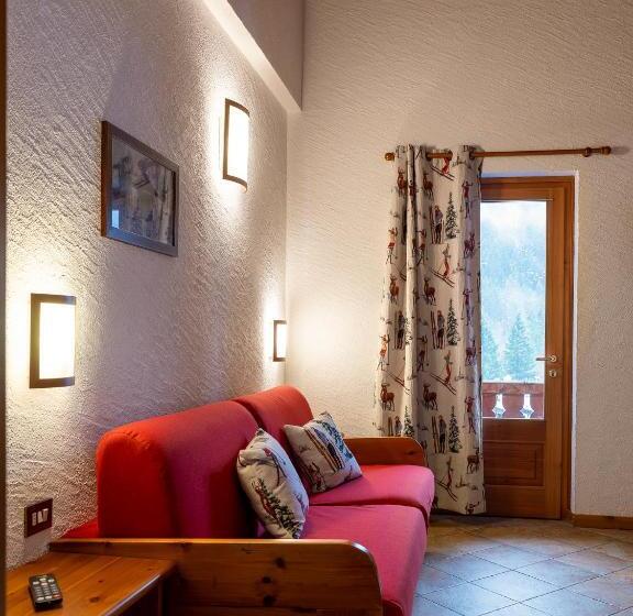 수피리어 스튜디오, Residence Monterosa