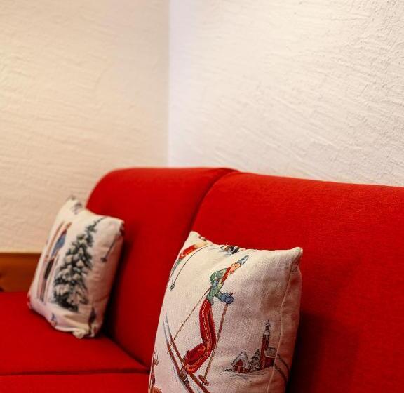 수피리어 스튜디오, Residence Monterosa