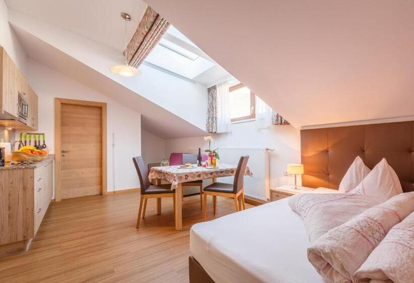 Студия Deluxe, Residence Silvia