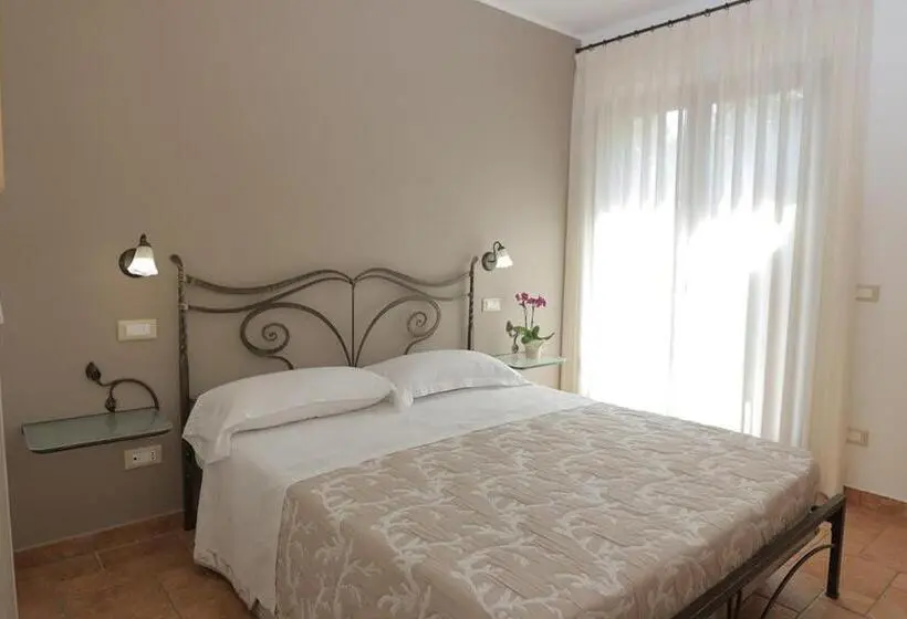 スタンダード４人部屋, Agriturismo Colle Tripio