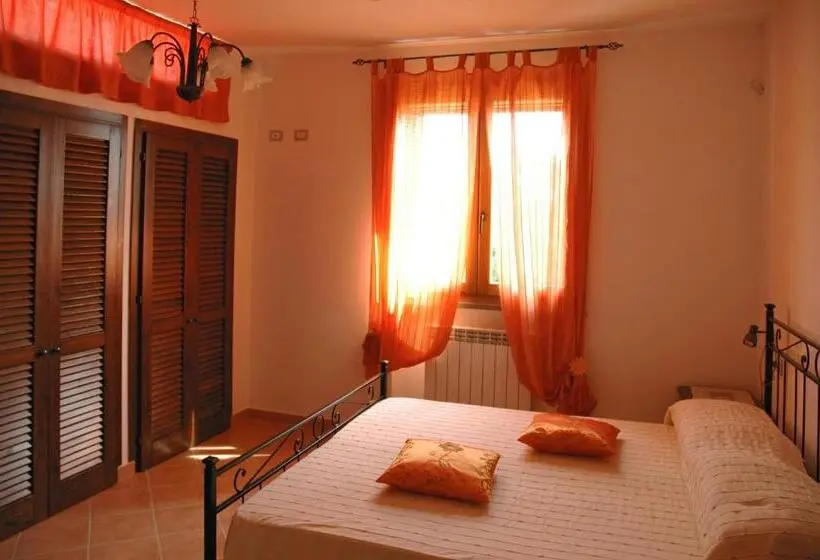 プールの見える１ベッドルームアパートメント, Agriturismo Podere Gozzuto