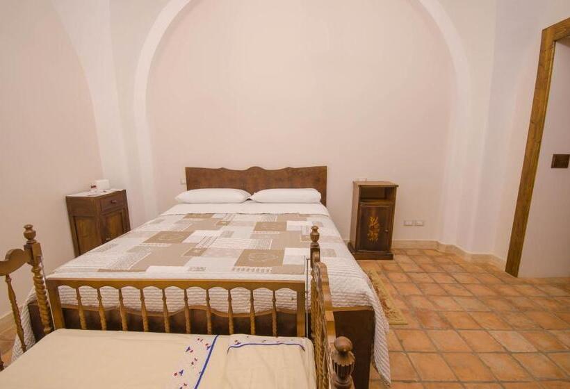 غرفة قياسية, Il Casino Di Remartello