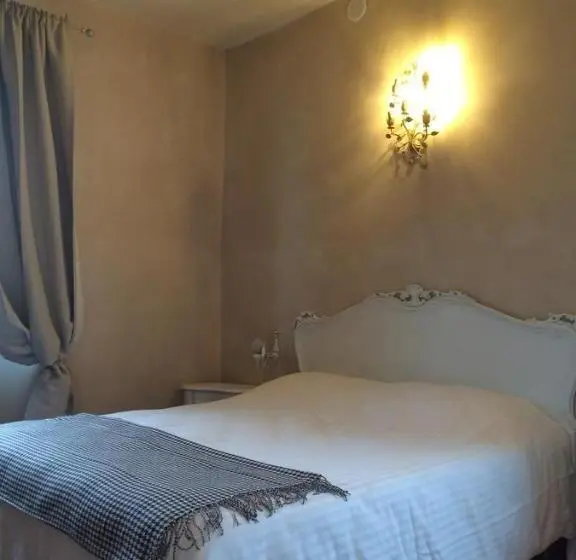 Juniorsviitti, Tenuta Di Vico Moricino