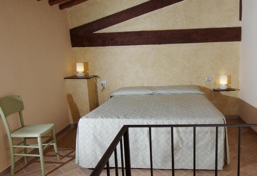 جناح جونيور, Bacco A Petroio