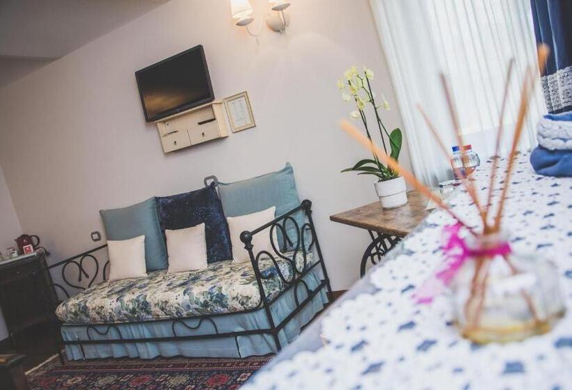 Номер Стандарт с Балконом, Agriturismo Rivella