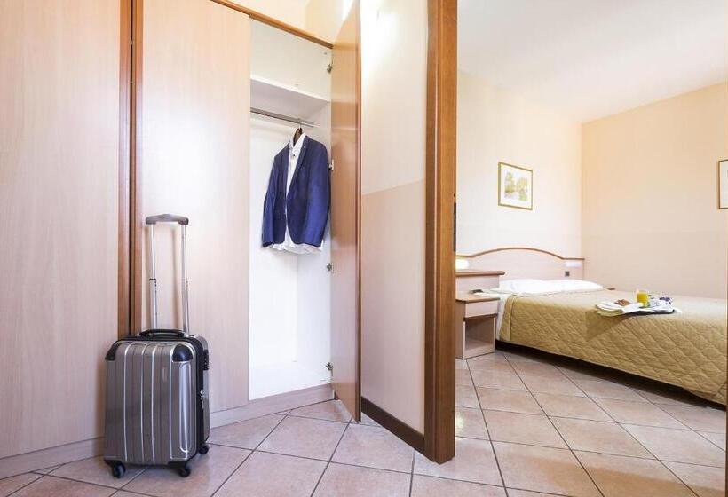 شقة غرفة واحدة, Residence Xx Settembre