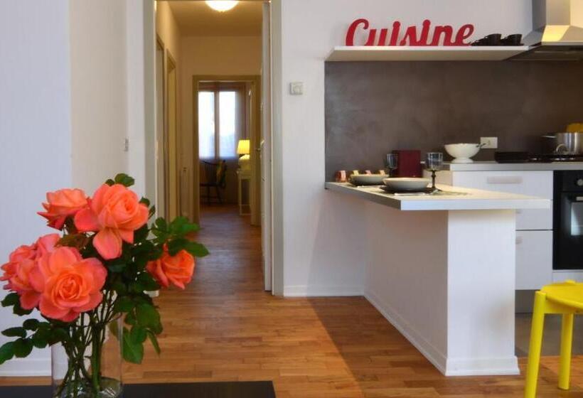 带1个卧室的顶楼公寓, Angelina Urban Lodge