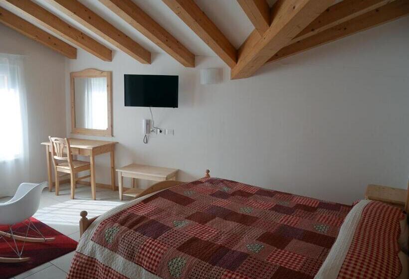 סוויטה נוף להרים, Elbele Garnì