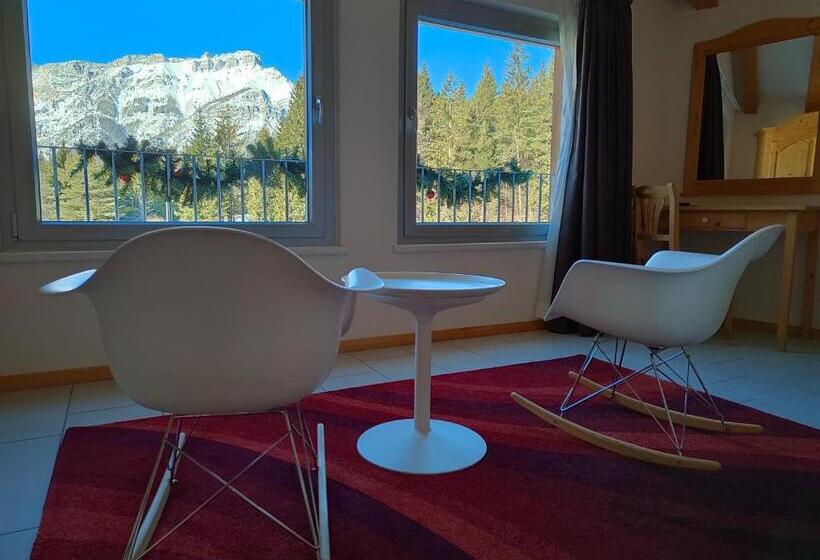 סוויטה נוף להרים, Elbele Garnì