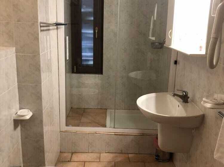 غرفة إقتصادية, Agriturismo Cascina Del Vai