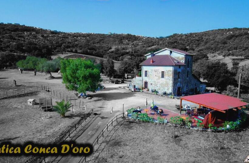 غرفة قياسية رباعية, Antica Conca D'oro