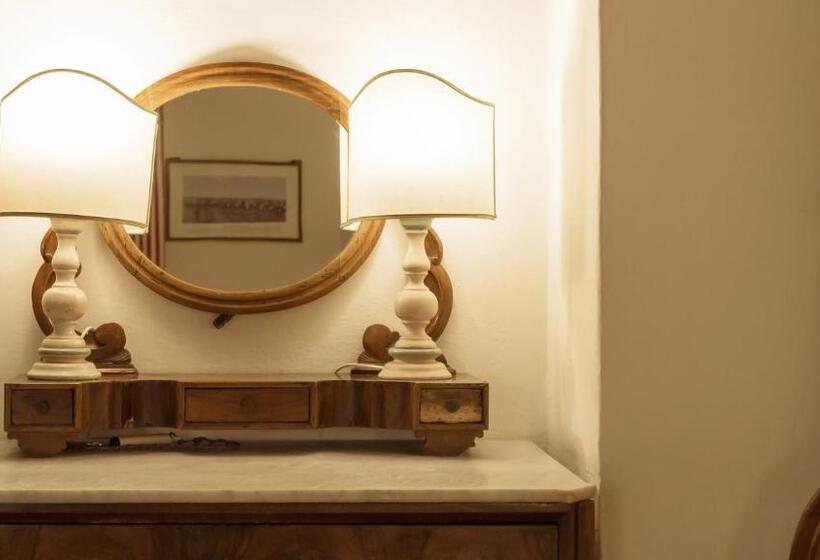 Quarto Estandar, Antica Fattoria La Parrina