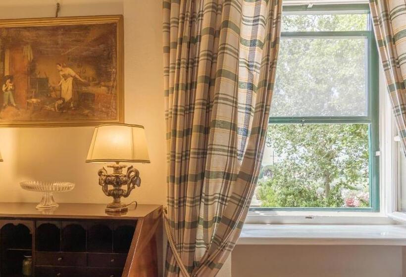 جناح جونيور, Antica Fattoria La Parrina