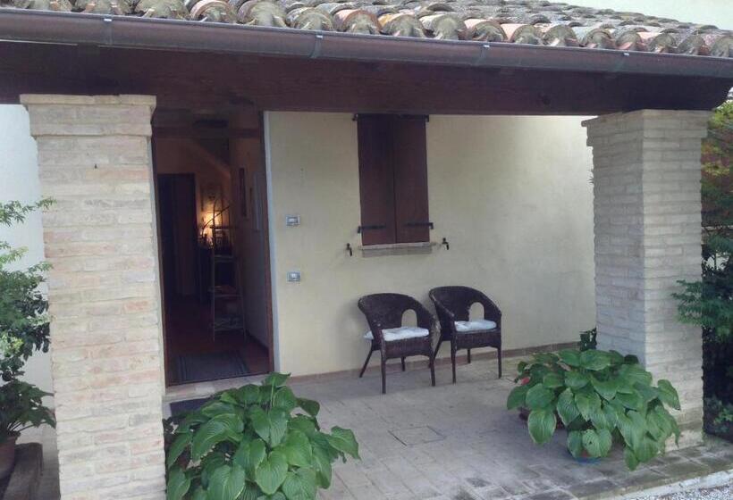 Дом 1 Спальня, Country House Binnella