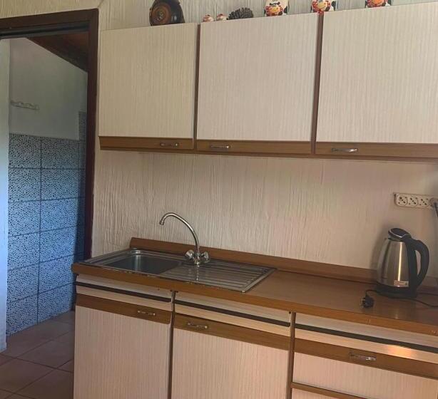 غرفة قياسية رباعية, S Imbragu Farm B&b