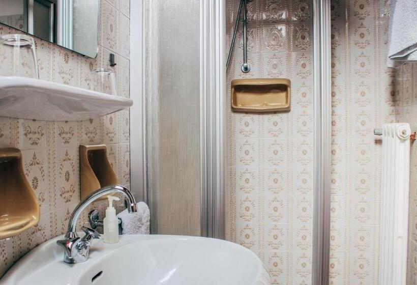 חדר סטנדרט, Wiesenhof