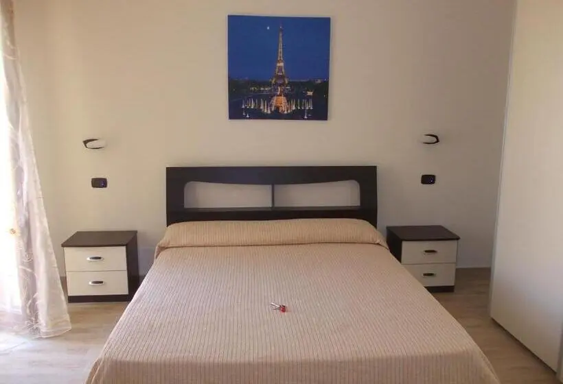 Standard Kolmen Hengen Huone, Bed And Breakfast Teresa Masselli