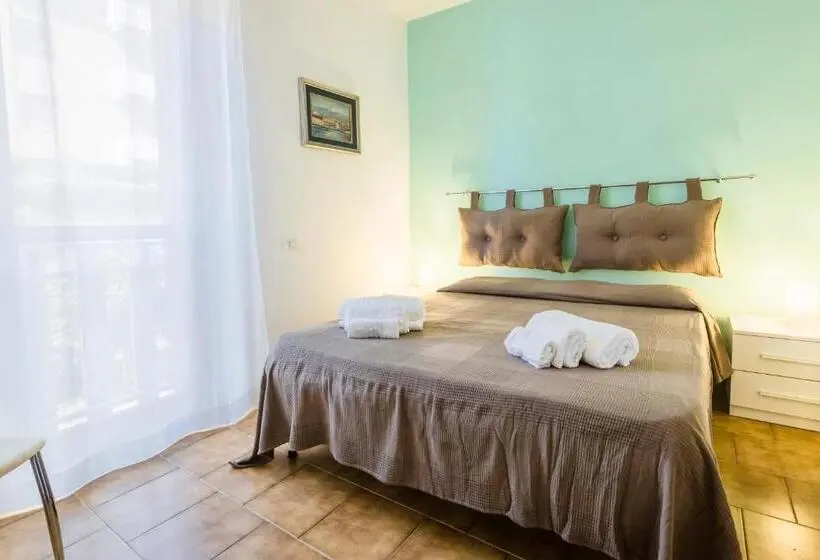 Huoneisto 3 Makuuhuonetta, Da Milena
