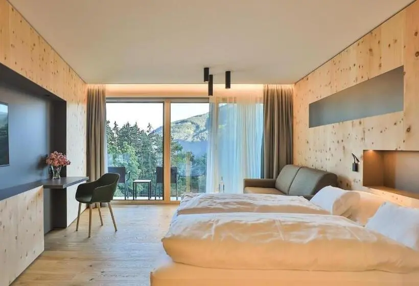 Deluxe-huone, Ladurner