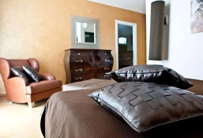 اتاق استاندارد با بالکن و چشم‌انداز دریا, Villa Imago