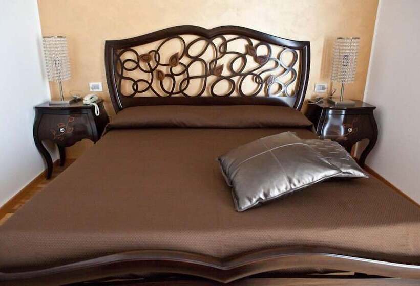 オーシャンビュースタンダードルームバルコニー付き, Villa Imago