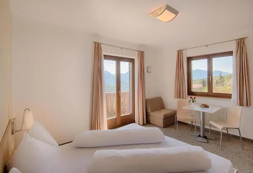 Standard-huone Parveke, Pension Christl