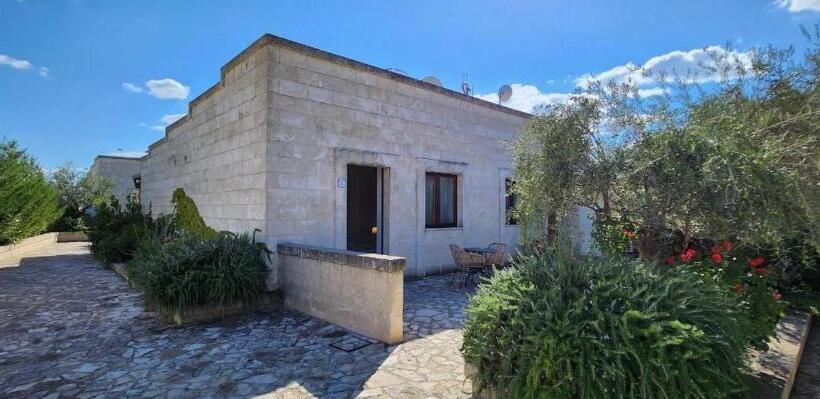 标准工作室, Residence Masseria Santa Lucia