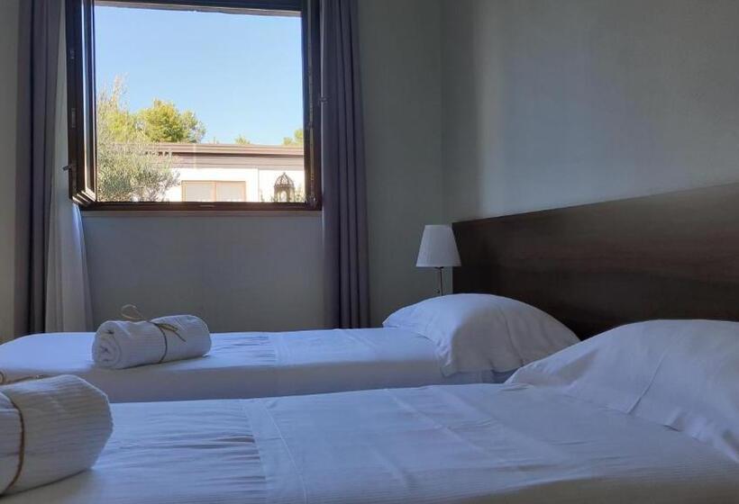 四人标准间, Residence Masseria Santa Lucia