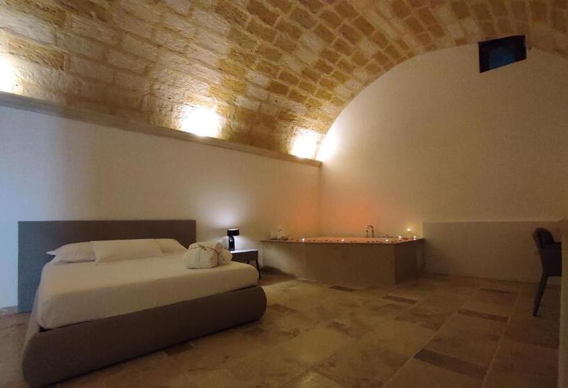 带大床的复式套间, Residence Masseria Santa Lucia