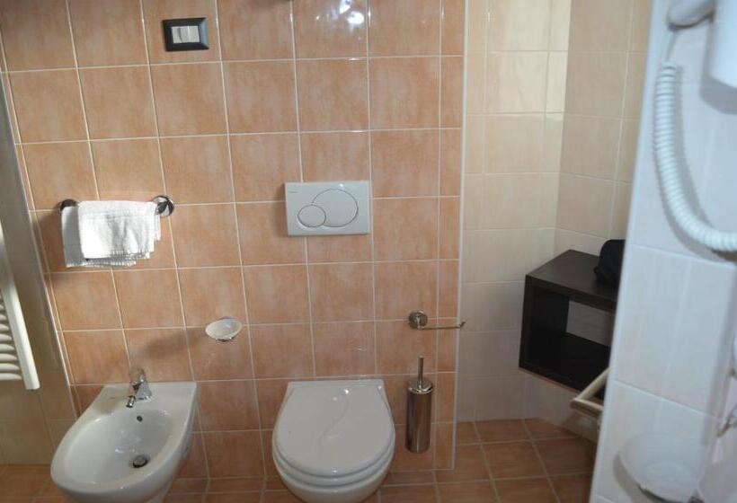 آپارتمان 1 خوابه با چشم‌انداز دریا, Tropicana Residence