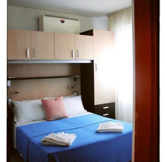 דירת חדר סופריור, Tropicana Residence