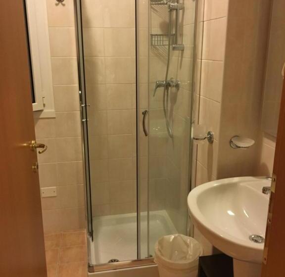 דירת חדר סופריור, Tropicana Residence