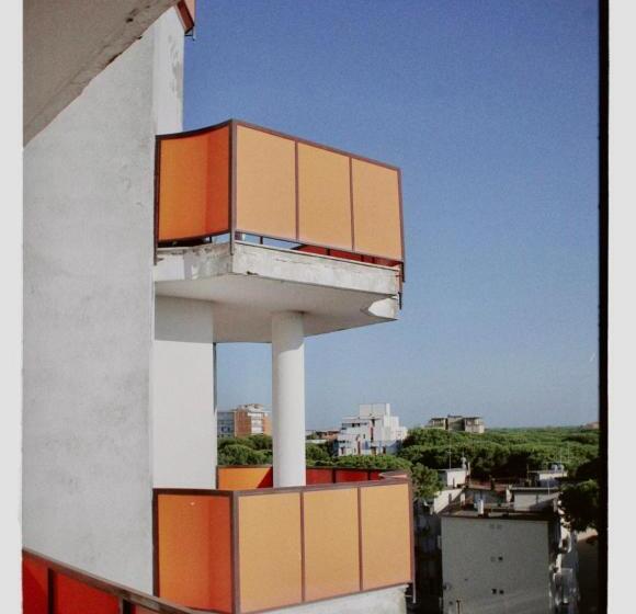 آپارتمان لوکس 1 خوابه, Tropicana Residence