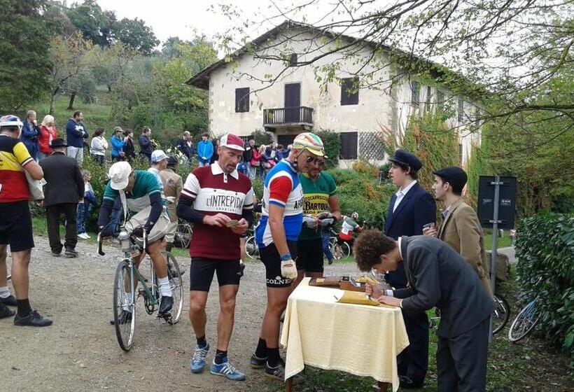 스탠다드 트리플 룸, Agriturismo La Scarpaia