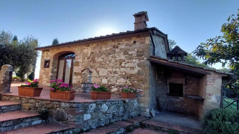 주니어 스위트, Agriturismo La Scarpaia