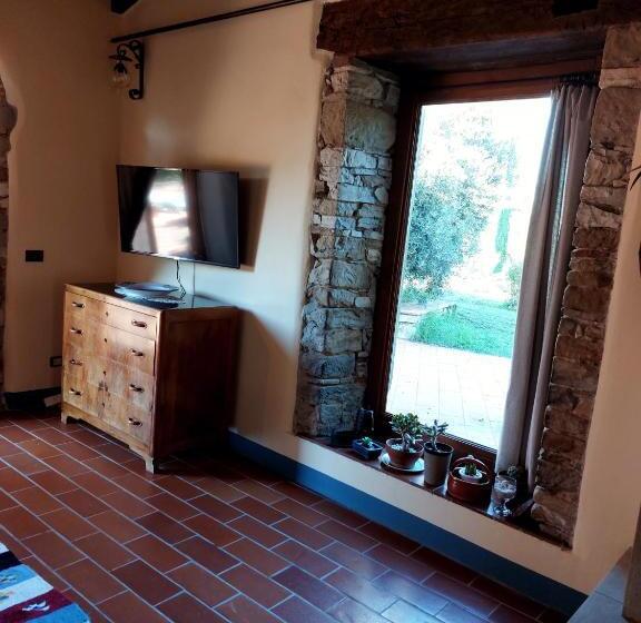 주니어 스위트, Agriturismo La Scarpaia