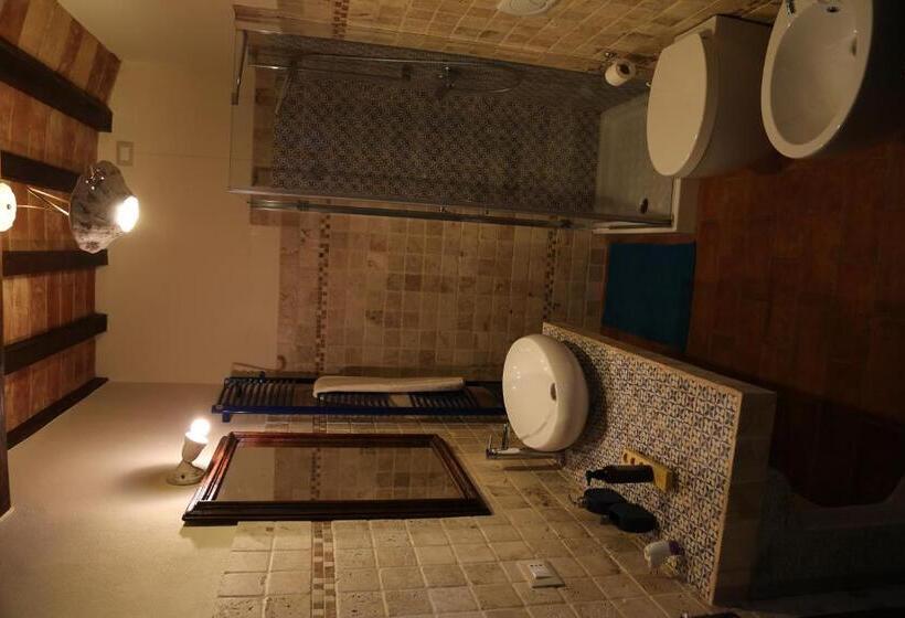 스탠다드 트리플 룸, Agriturismo La Scarpaia