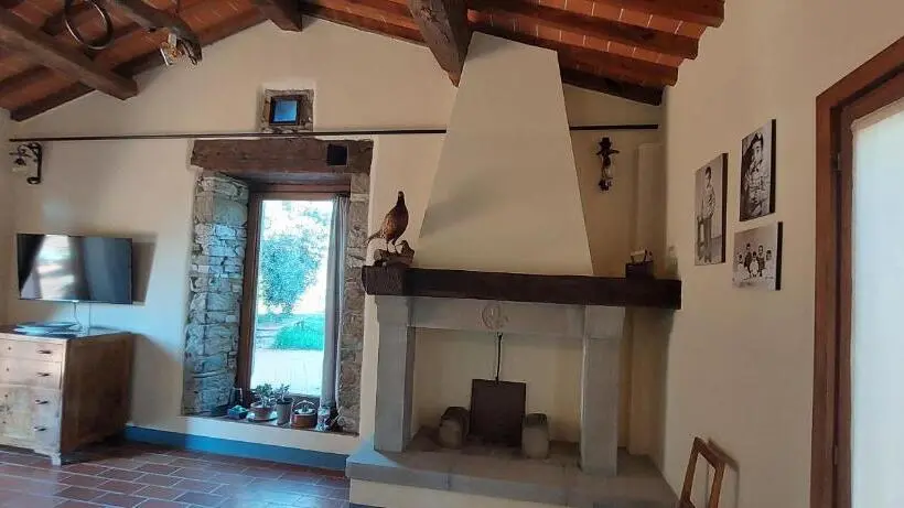 سوییت جونیور, Agriturismo La Scarpaia