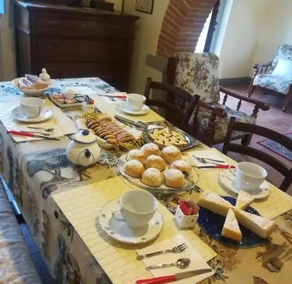 اتاق استاندارد سه نفره, Agriturismo La Scarpaia