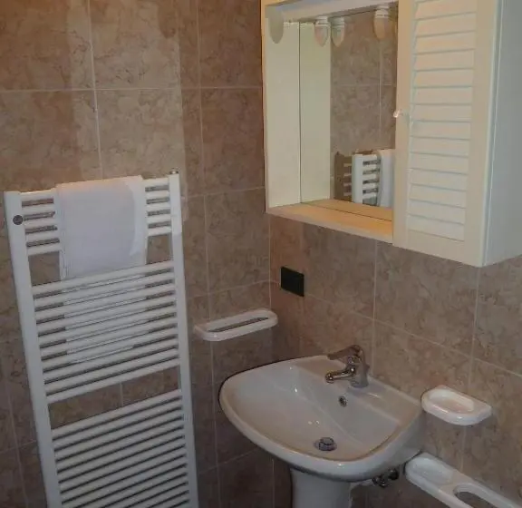 スタンダード４人部屋, Agriturismo Le Clementine