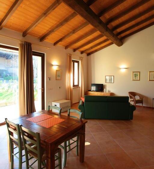 スタンダードルーム, Corte Attilea