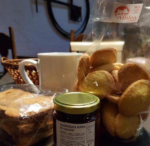 １ベッドルームハウス, Corte Attilea