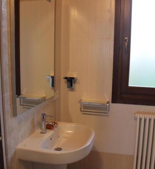 침실 1개 아파트, Il Ghiandolino