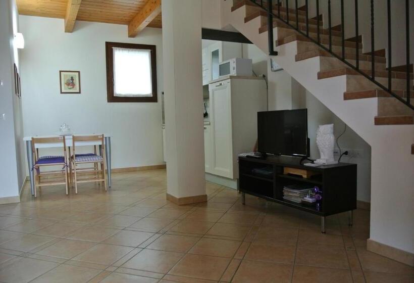 스탠다드 트리플 룸 가든 전망, Il Ghiandolino