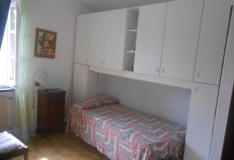 غرفة قياسية فردية حمام مشترك, La Foce Del Prato