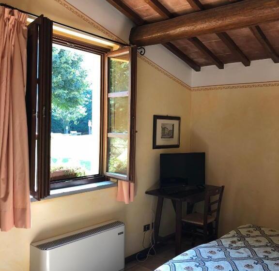 סוויטת ג'וניור, La Locanda Dei Golosi